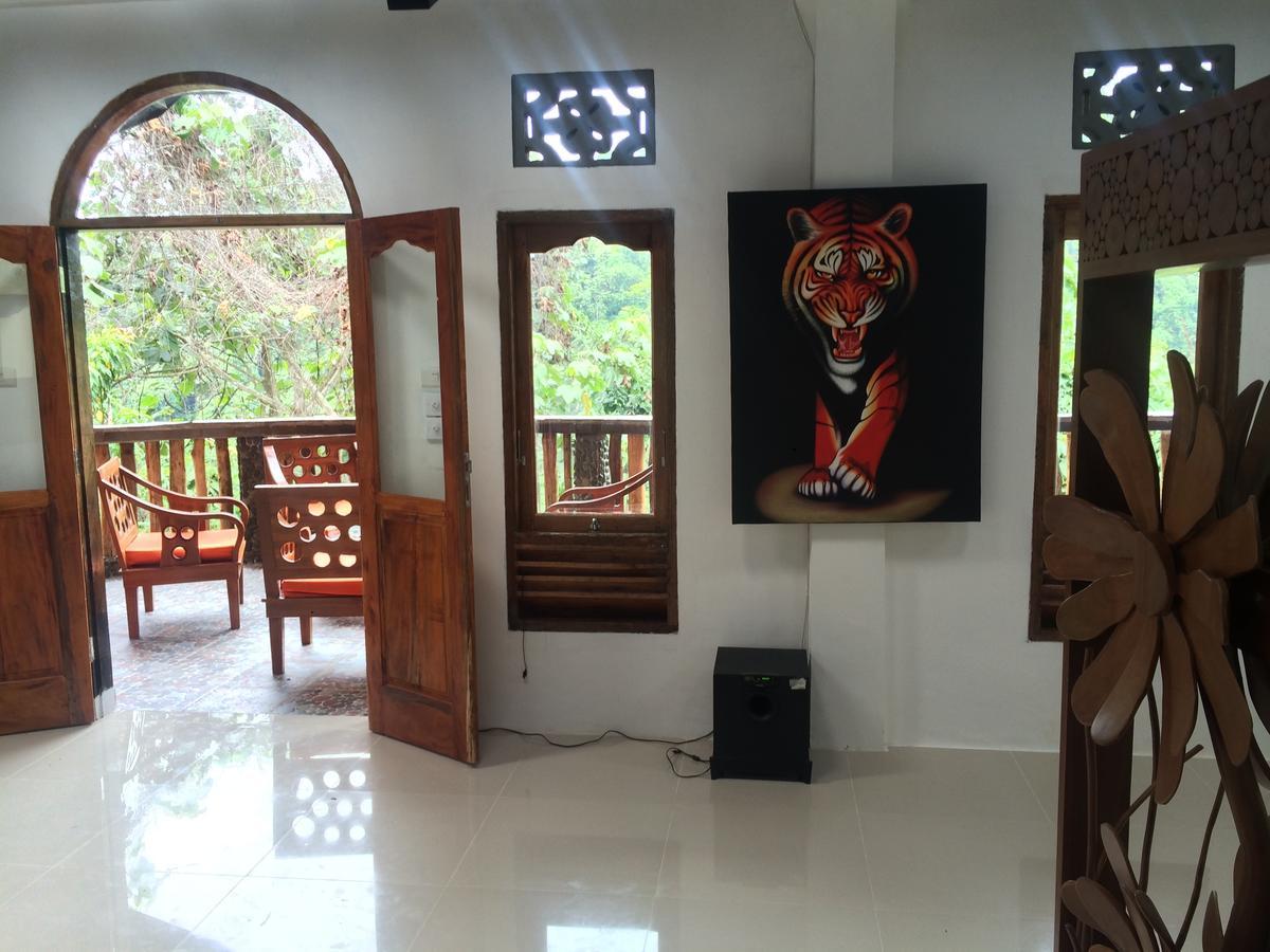 Hotel Orangutan Bukit Lawang Exterior foto